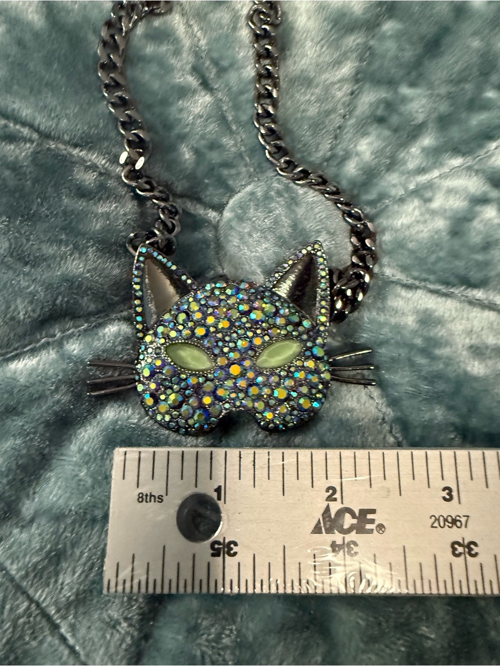 Betsey Johnson Multicolor Crystal Cat Face Necklace - Picture 4 of 4